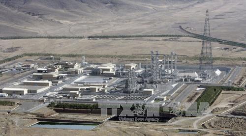 Nga nhận 38 tấn nước nặng của Iran